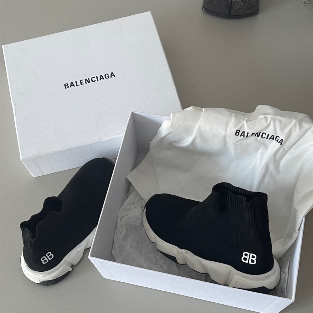 Baby girl’s 8/9 Balenciaga Black Knit Sneakers with White Soles